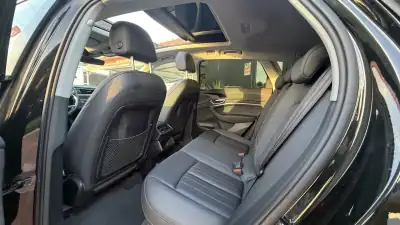 Audi e-tron 2019 - 27990 EUR, 99000 km - AUTO.MOTO.pt - 99000km - foto 22 de 33