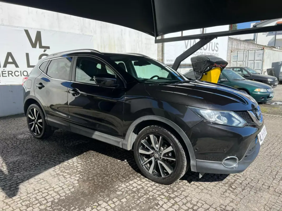 Nissan Qashqai 2015 - 14500 EUR, 187200 km - AUTO.MOTO.pt - 187200km - foto 2 de 14