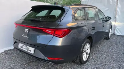 SEAT Leon ST 2022 - 15900 EUR, 59500 km - AUTO.MOTO.pt - 59500km - foto 6 de 12