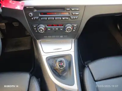 BMW 118 2012 - 13900 EUR, 250000 km - AUTO.MOTO.pt - 250000km - foto 27 de 31