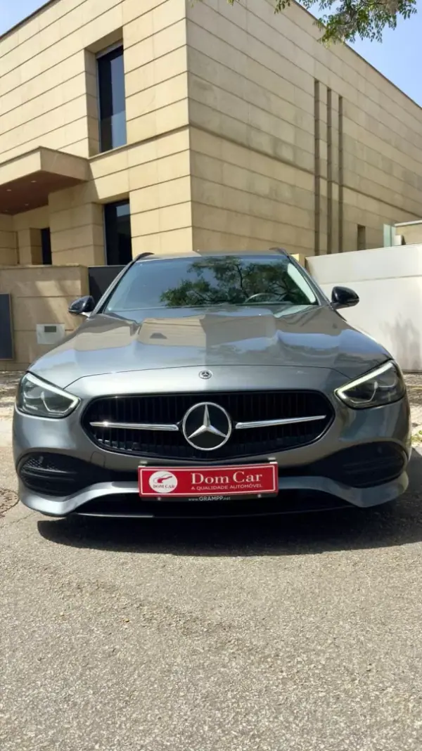 Mercedes-Benz C 200 Avantgard 9Gear 2023 Hybrid (Diesel) — 116 000 km Mercedes-Benz C 200 Avantgard 9Gear 2023 Hybrid (Diesel)