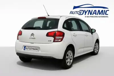 Citroën C3 2016 - 12000 EUR, 97979 km - AUTO.MOTO.pt - 97979km - foto 2 de 9