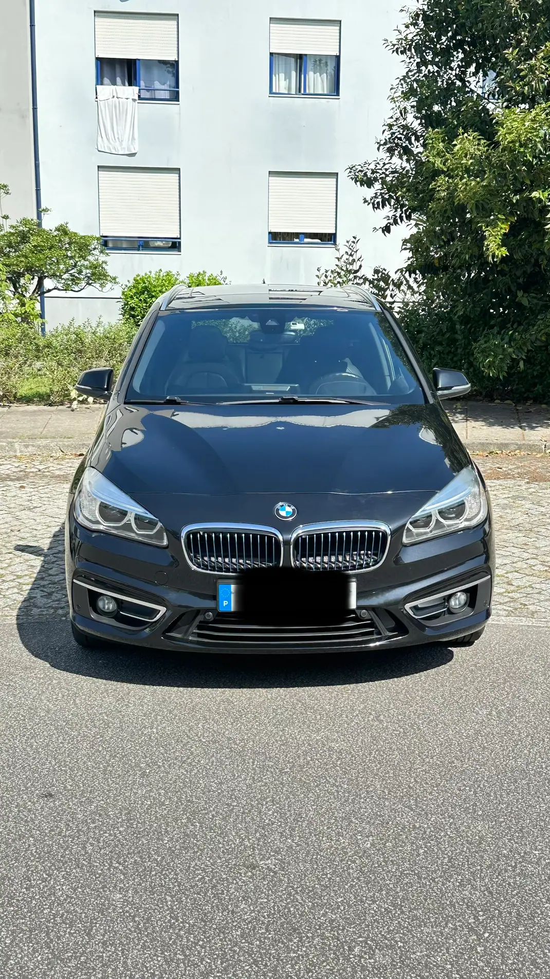 BMW 225xe Active Tourer 2016 - 17000 EUR, 116000 km - AUTO.MOTO.pt - 116000km - foto 3 de 14