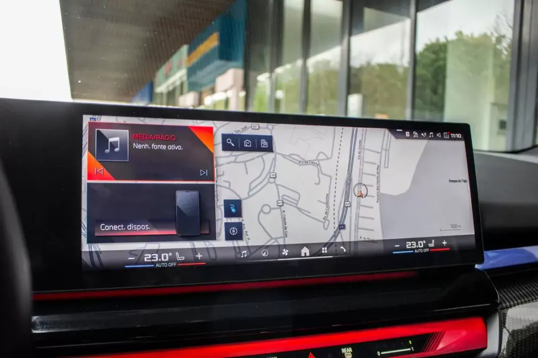 BMW i5 2023 - 74990 EUR, 17145 km - AUTO.MOTO.pt - 17145km - foto 52 de 60