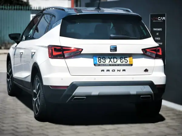 SEAT Arona 2019 - 16950 EUR, 128000 km - AUTO.MOTO.pt - 128000km - foto 3 de 4