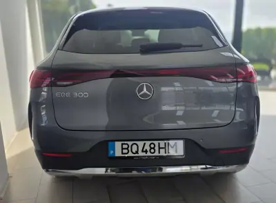 Mercedes-Benz EQE 2025 - 58990 EUR, 8906 km - AUTO.MOTO.pt - 8906km - foto 5 de 46