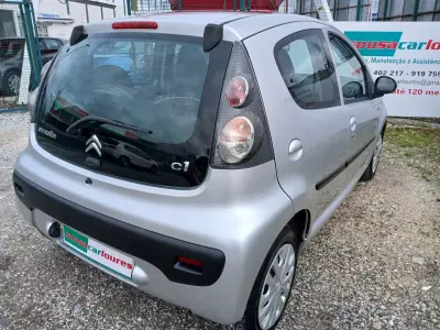 Citroën C1 2013 - 5650 EUR, 177053 km - AUTO.MOTO.pt - 177053km - foto 7 de 24