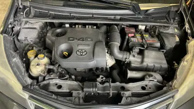 Toyota Yaris 2015 - 7950 EUR, 332062 km - AUTO.MOTO.pt - 332062km - foto 7 de 10