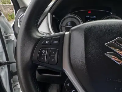 Suzuki Vitara 2019 - 15990 EUR, 77000 km - AUTO.MOTO.pt - 77000km - foto 16 de 32