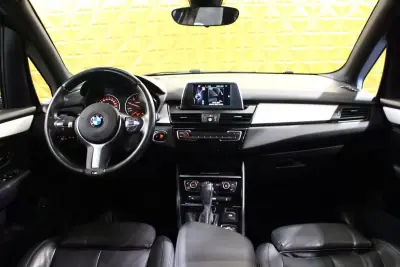 BMW 218 Active Tourer 2015 - 18250 EUR, 66000 km - AUTO.MOTO.pt - 66000km - foto 13 de 30