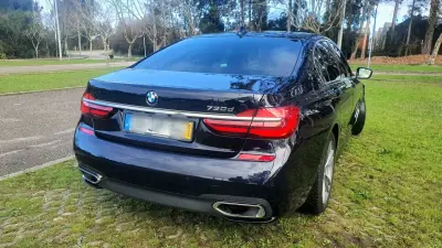 BMW 730 2015 - 32850 EUR, 158000 km - AUTO.MOTO.pt - 158000km - foto 16 de 19