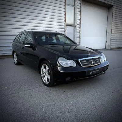 Mercedes-Benz C 200 2001 - 3900 EUR, 375000 km - 375000km - foto 22 de 23