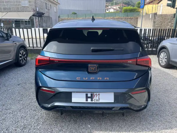 Cupra Born 2021 - 23990 EUR, 120500 km - AUTO.MOTO.pt - 120500km - foto 13 de 18