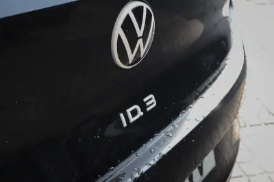 Volkswagen ID.3 2024 - 29990 EUR, 15120 km - AUTO.MOTO.pt - 15120km - foto 14 de 27