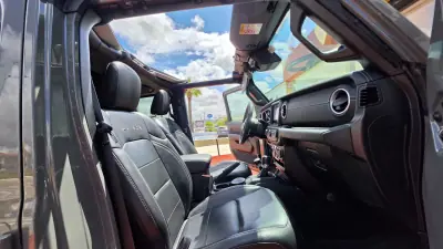 Jeep Wrangler Unlimited 2023 - 71900 EUR, 37675 km - AUTO.MOTO.pt - 37675km - foto 19 de 23