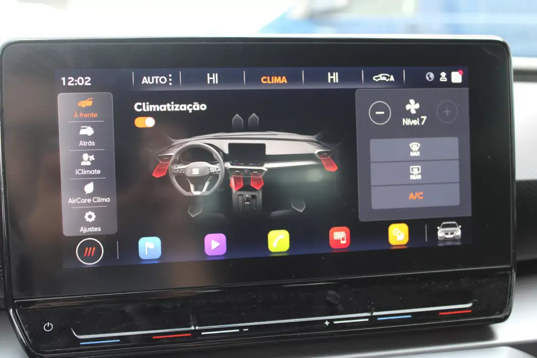 SEAT Leon ST 2022 - 19990 EUR, 183500 km - AUTO.MOTO.pt - 183500km - foto 28 de 29