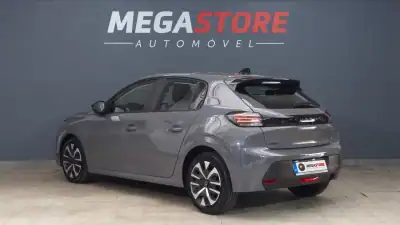 Peugeot 208 2024 - 16450 EUR, 17000 km - AUTO.MOTO.pt - 17000km - foto 5 de 31