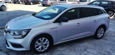 Renault Mégane Sport Tourer 2020 - 13950 EUR, 156000 km - 156000km - foto 7 de 41