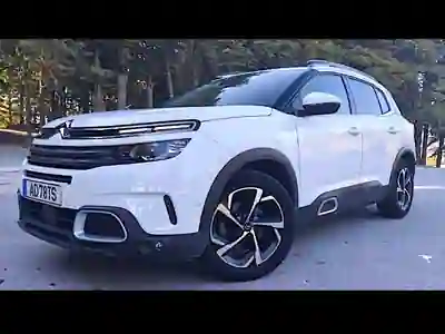 Citroën C5 Aircross 2020 - 14950 EUR, 98000 km - foto 1 de 12