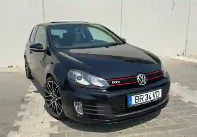 Volkswagen Golf 2011 - 128900km