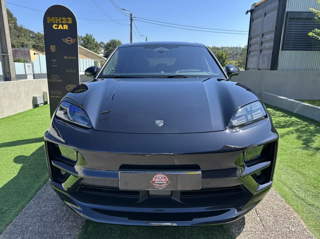 Porsche Macan 2025 - 127000 EUR, 12000 km - 12000km - foto 2 de 80