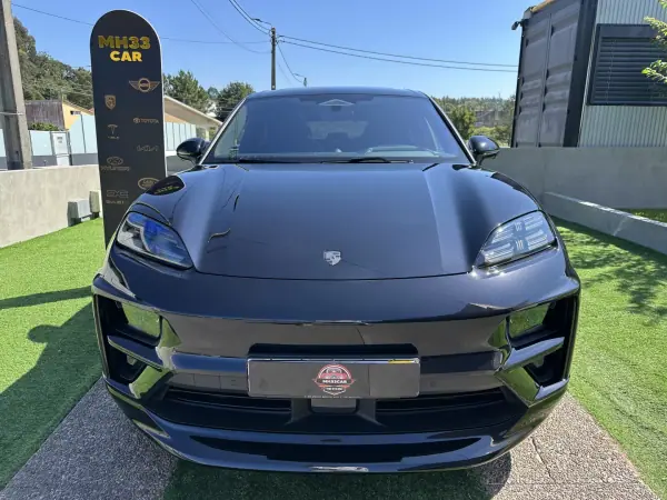 Porsche Macan 2025 - 127000 EUR, 12000 km - AUTO.MOTO.pt - 12000km - foto 2 de 80