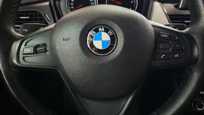 BMW 216 Active Tourer 2018 - 16890 EUR, 83598 km - AUTO.MOTO.pt - 83598km - foto 20 de 44