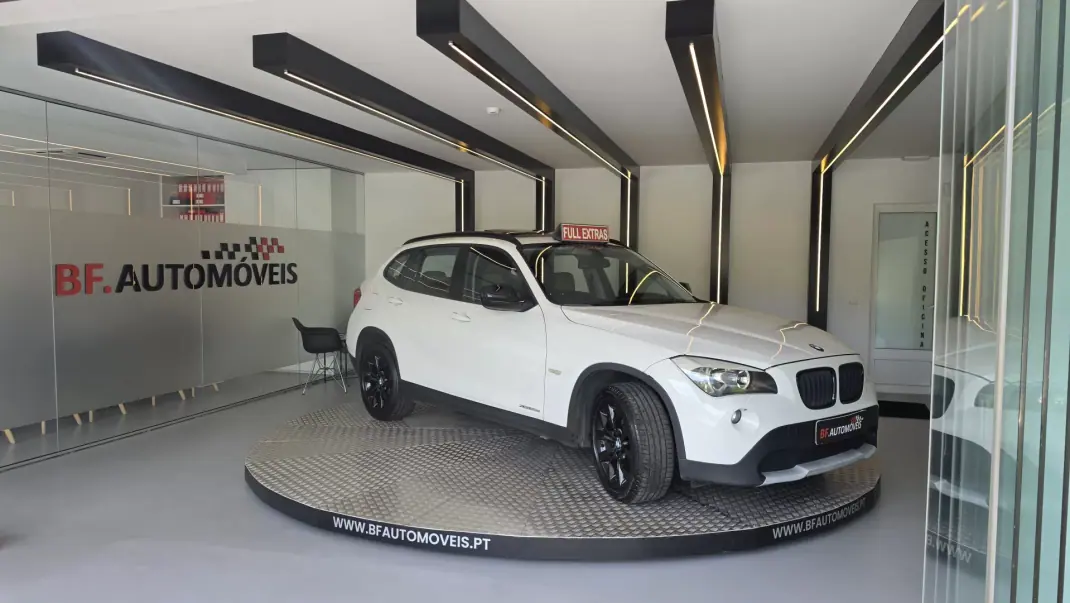 BMW X1 2009 - 13900 EUR, 234438 km - AUTO.MOTO.pt - 234438km - foto 9 de 59