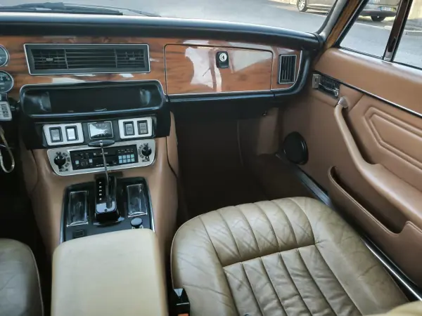 Jaguar XJ6 1976 - 24950 EUR, 47777 km - AUTO.MOTO.pt - 47777km - foto 32 de 60