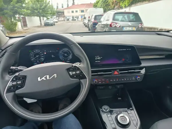 Kia Niro EV 2024 - 27990 EUR, 57400 km - AUTO.MOTO.pt - 57400km - foto 19 de 20