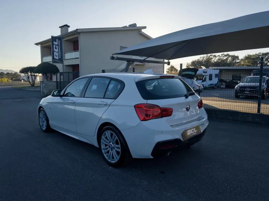 BMW 118 2015 - 17990 EUR, 168000 km - AUTO.MOTO.pt - 168000km - foto 5 de 35