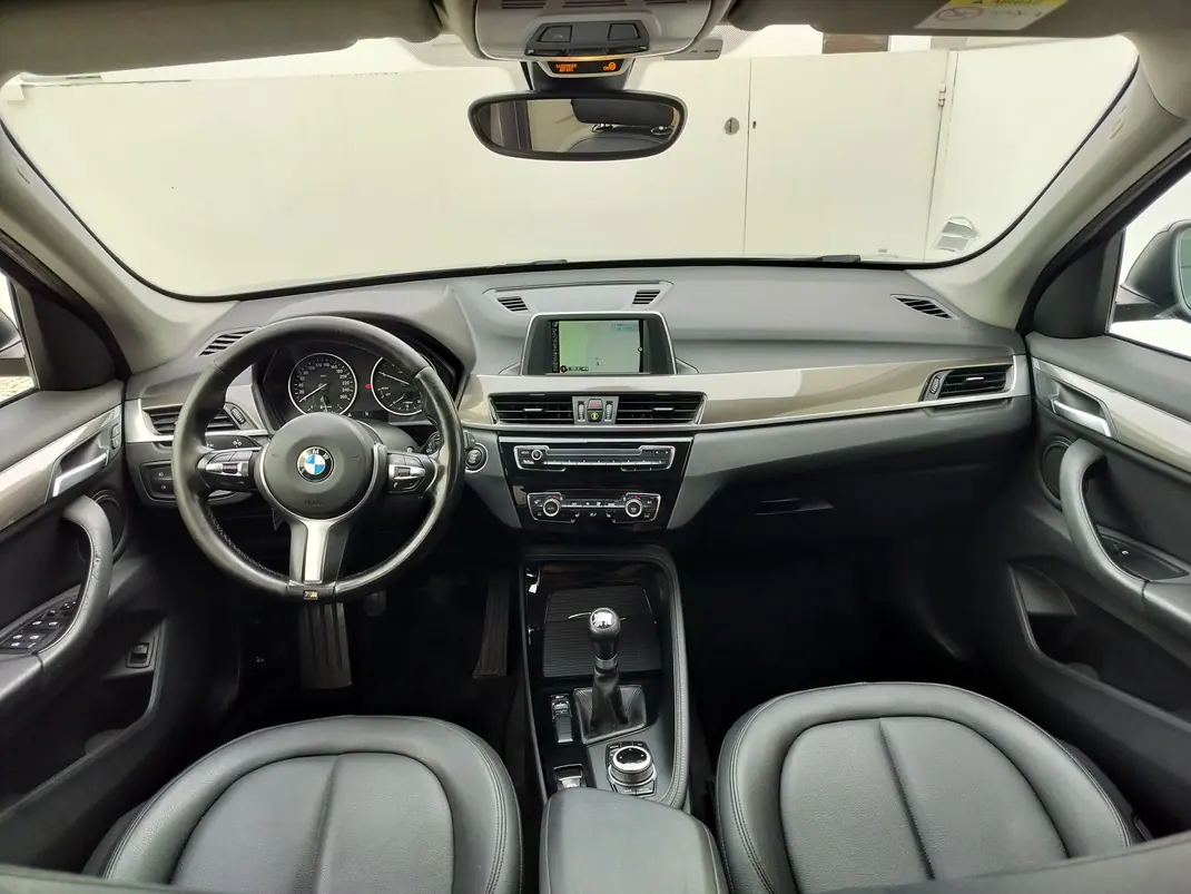BMW X1 2017 - 14000 EUR, 220000 km - 220000km - foto 11 de 11
