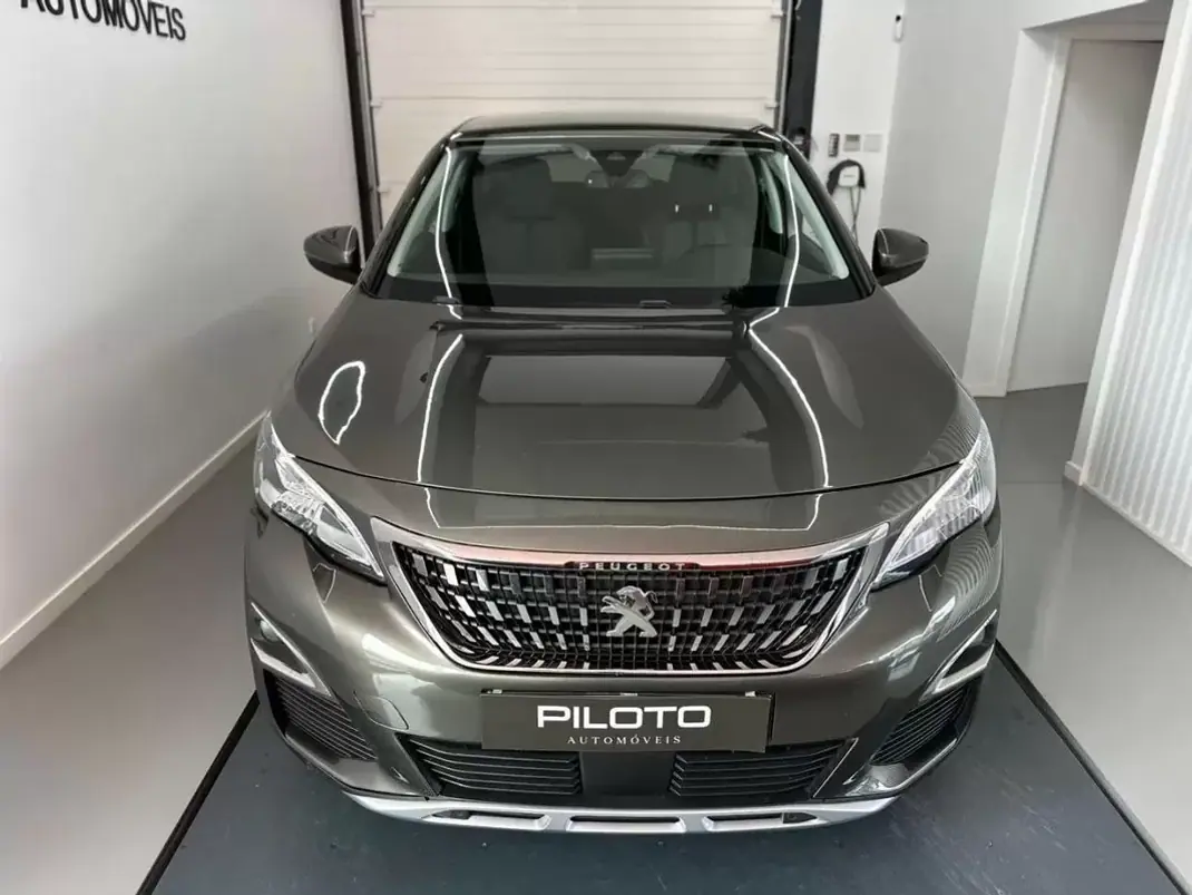 Peugeot 3008 2019 - 14990 EUR, 162229 km - AUTO.MOTO.pt - 162229km - foto 3 de 27
