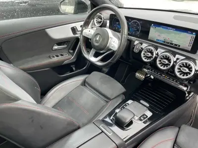 Mercedes-Benz CLA 180 2020 - 25400 EUR, 176284 km - AUTO.MOTO.pt - 176284km - foto 20 de 57