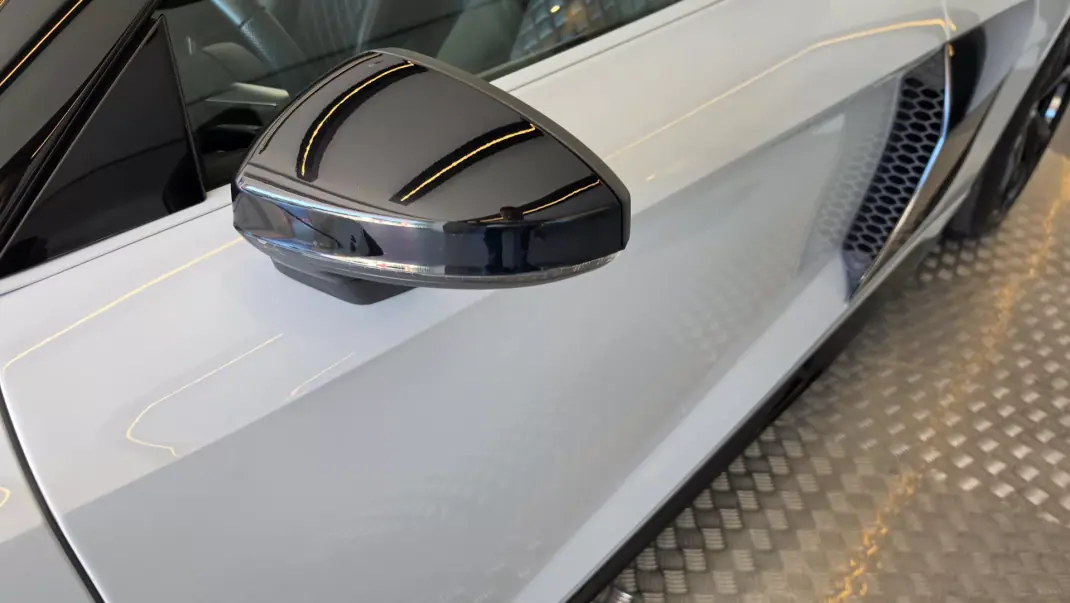 Audi R8 Spyder 2019 - 159500 EUR, 33515 km - 33515km - foto 23 de 59
