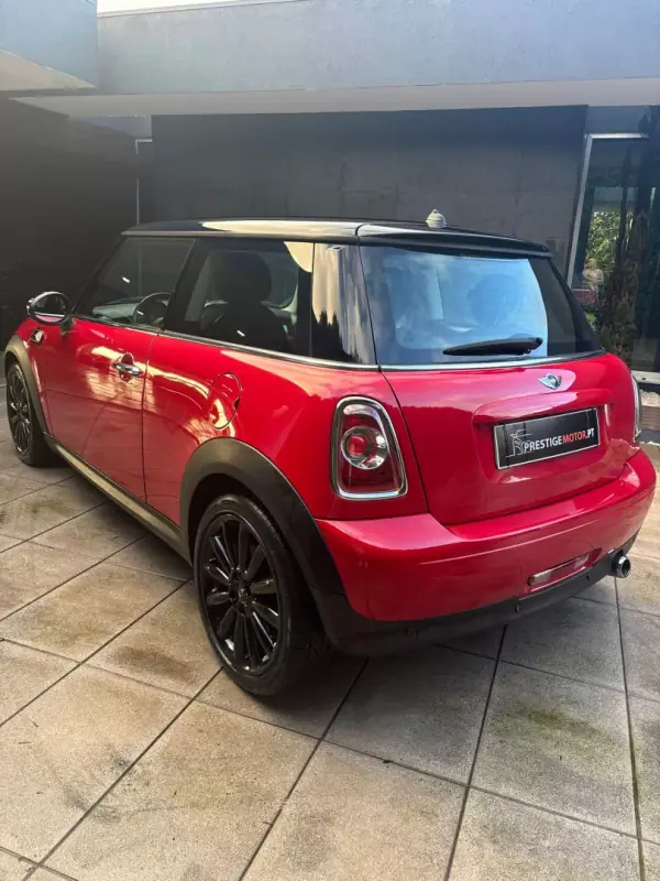 MINI One 2011 - 9750 EUR, 167000 km - AUTO.MOTO.pt - 167000km - foto 4 de 21