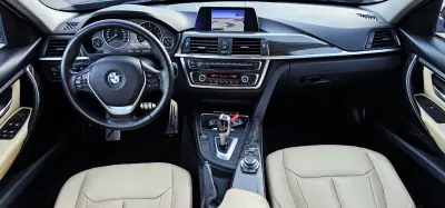 BMW 320 2013 - 18999 EUR, 129000 km - AUTO.MOTO.pt - 129000km - foto 7 de 30