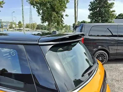 MINI Berlingo 2015 - 18000 EUR, 101200 km - AUTO.MOTO.pt - 101200km - foto 27 de 29