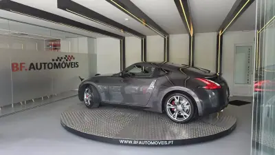 Nissan 370 Z 2010 - 39900 EUR, 111567 km - AUTO.MOTO.pt - 111567km - foto 13 de 62