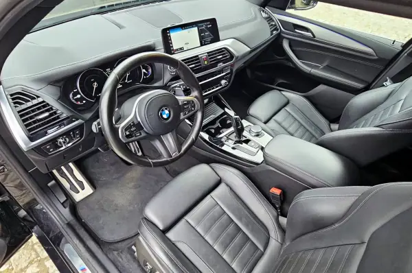 BMW X3 2018 - 36500 EUR, 97000 km - AUTO.MOTO.pt - 97000km - foto 5 de 25