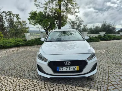 Hyundai i30 2020 - 16900 EUR, 113423 km - AUTO.MOTO.pt - 113423km - foto 2 de 19