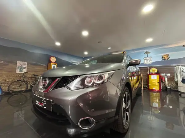 Nissan Qashqai 2015 - 16500 EUR, 120056 km - AUTO.MOTO.pt - 120056km - foto 3 de 22