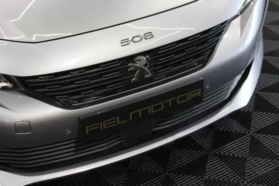 Peugeot 508 SW 2021 - 15250 EUR, 157000 km - AUTO.MOTO.pt - 157000km - foto 6 de 28