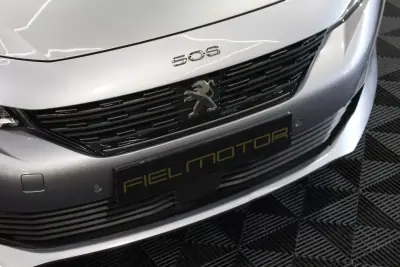 Peugeot 508 SW 2021 - 15250 EUR, 157000 km - AUTO.MOTO.pt - 157000km - foto 6 de 28