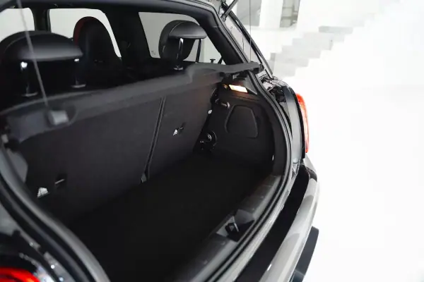 MINI 3 Portas 2016 - 25950 EUR, 58035 km - AUTO.MOTO.pt - 58035km - foto 51 de 52