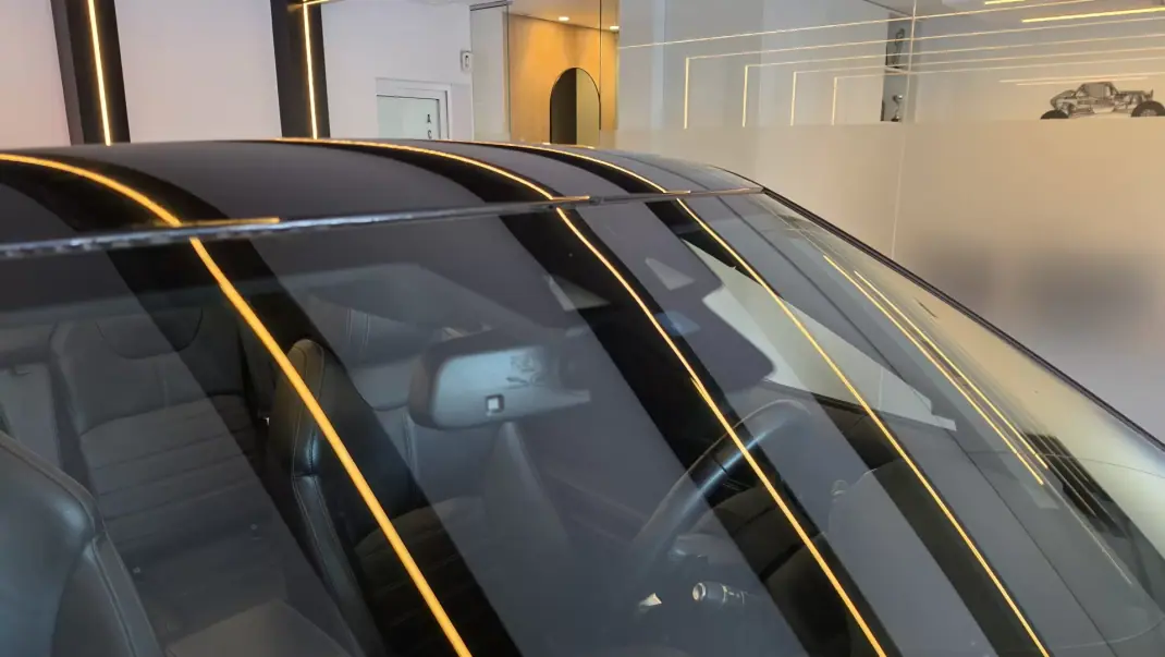 Land Rover Range Rover Evoque Cabrio 2017 - 28750 EUR, 133417 km - 133417km - foto 24 de 62
