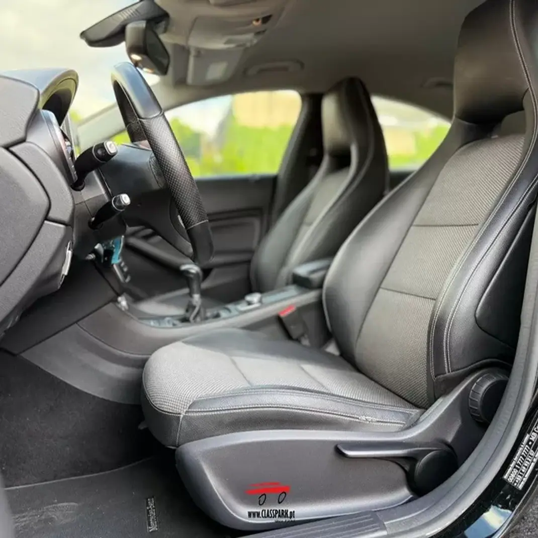 Mercedes-Benz CLA 180 2015 - 17500 EUR, 184000 km - AUTO.MOTO.pt - 184000km - foto 7 de 22