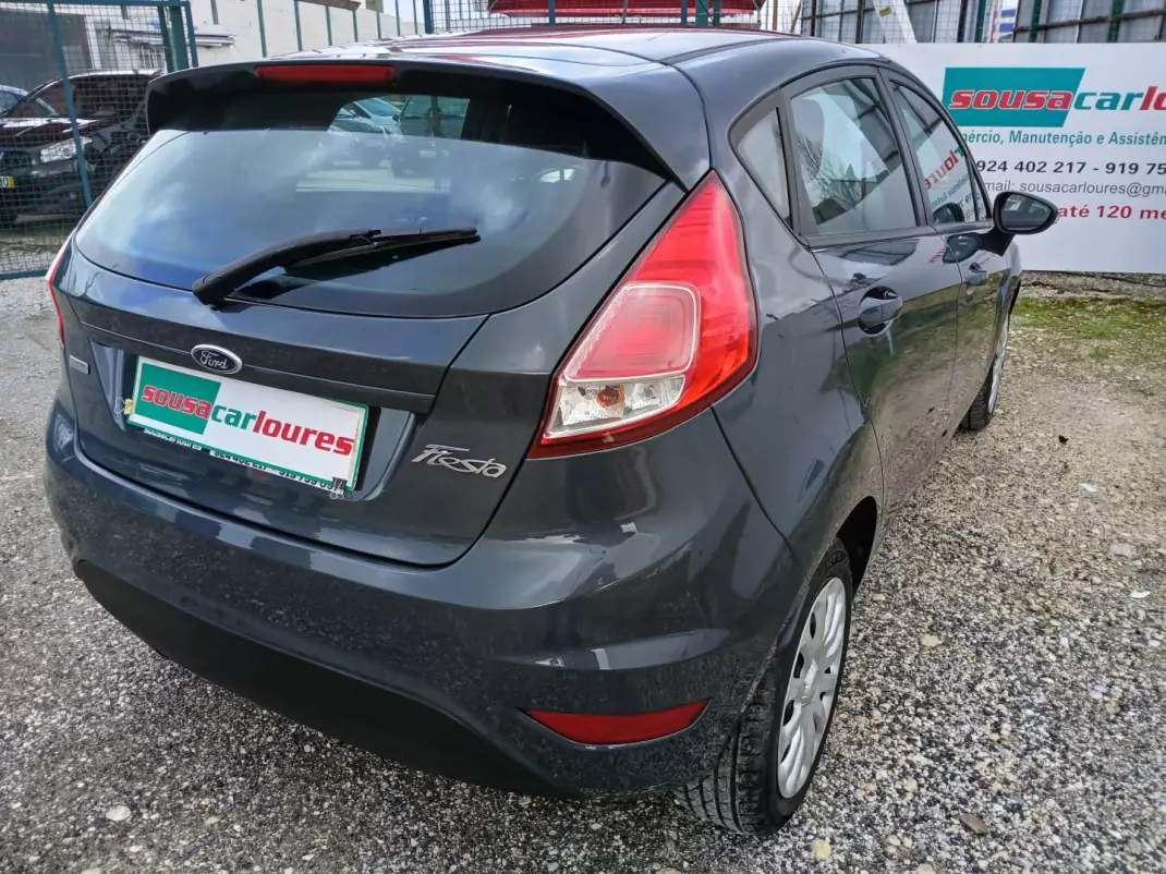 Ford Fiesta 2013 - 8150 EUR, 106782 km - AUTO.MOTO.pt - 106782km - foto 8 de 26