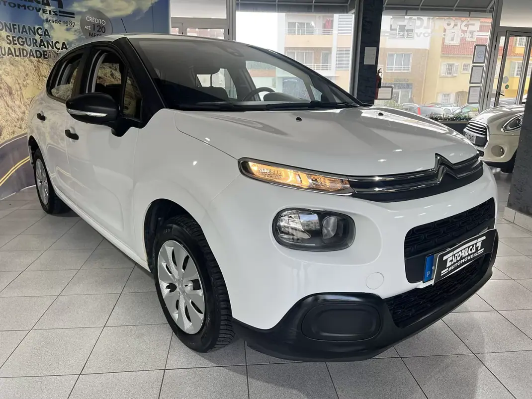 Citroën C3 2019 - 10900 EUR, 106542 km - AUTO.MOTO.pt - 106542km - foto 2 de 21