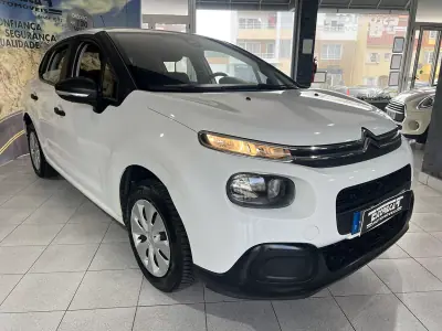 Citroën C3 2019 - 10900 EUR, 106542 km - AUTO.MOTO.pt - 106542km - foto 2 de 21